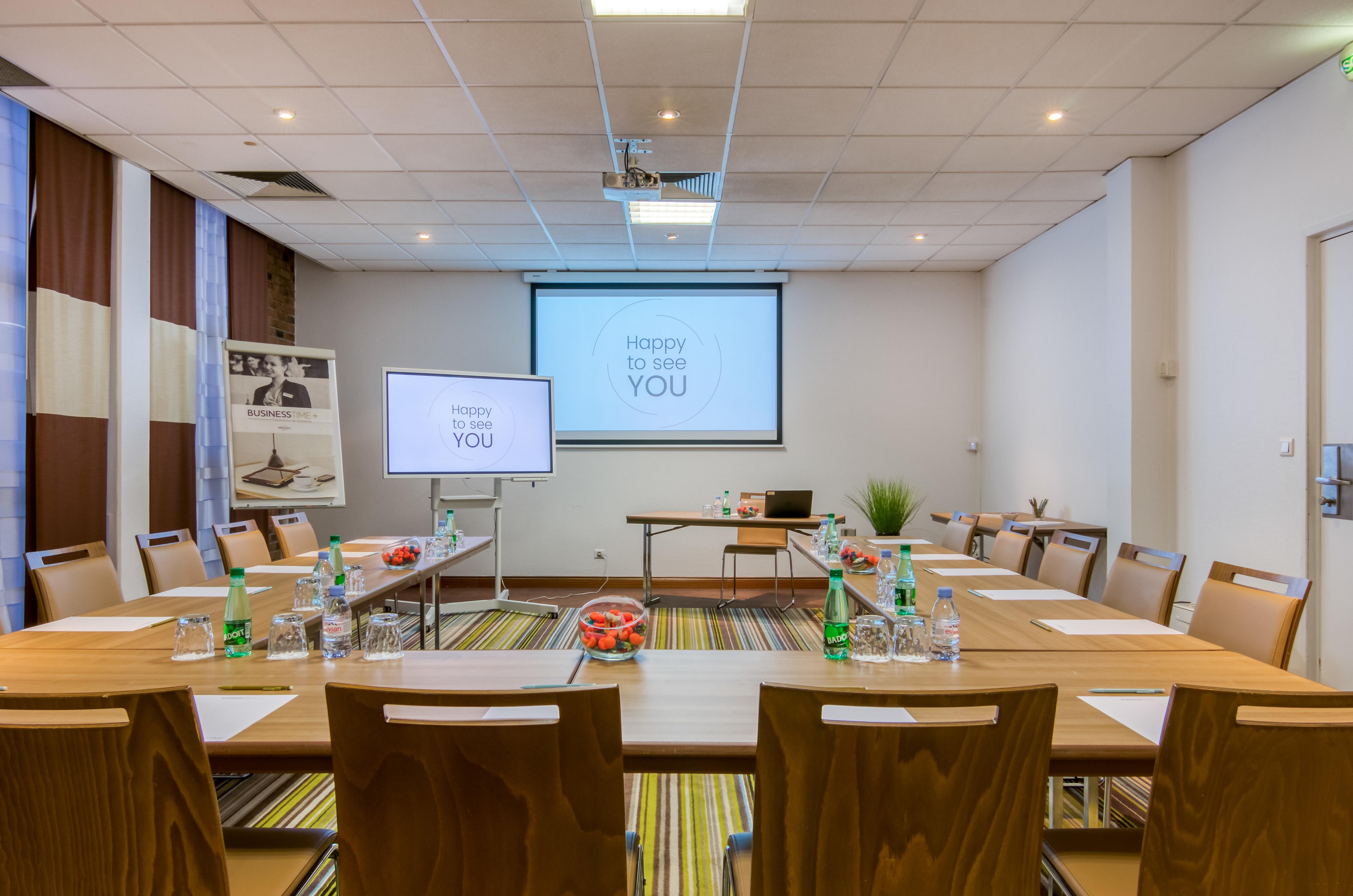 Hotel Mercure Lille Aeroport מראה חיצוני תמונה